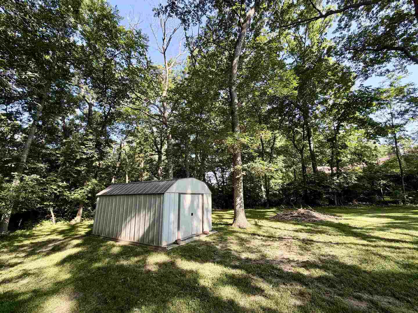 325 Rochester Road Property Photo 32
