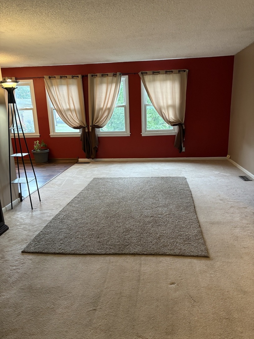 330 Shield Court Property Photo 5