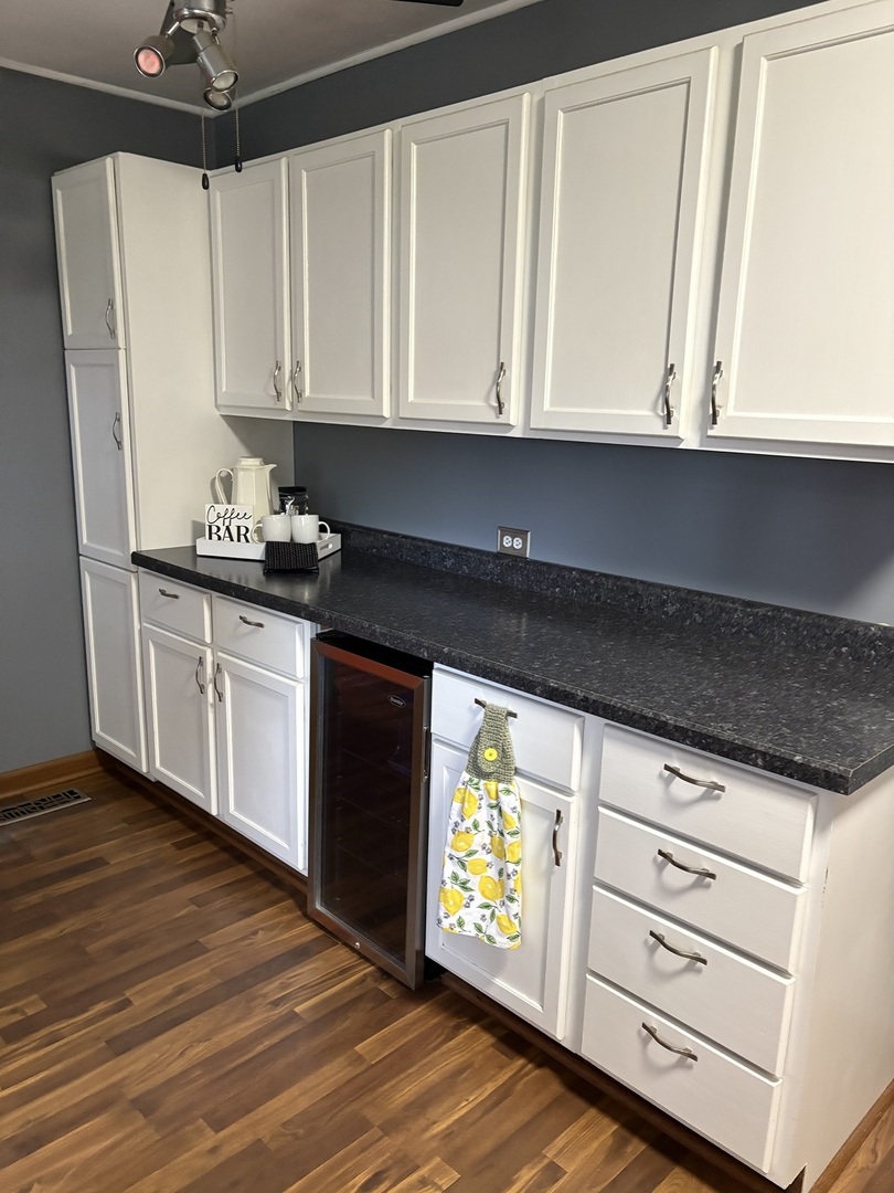330 Shield Court Property Photo 8