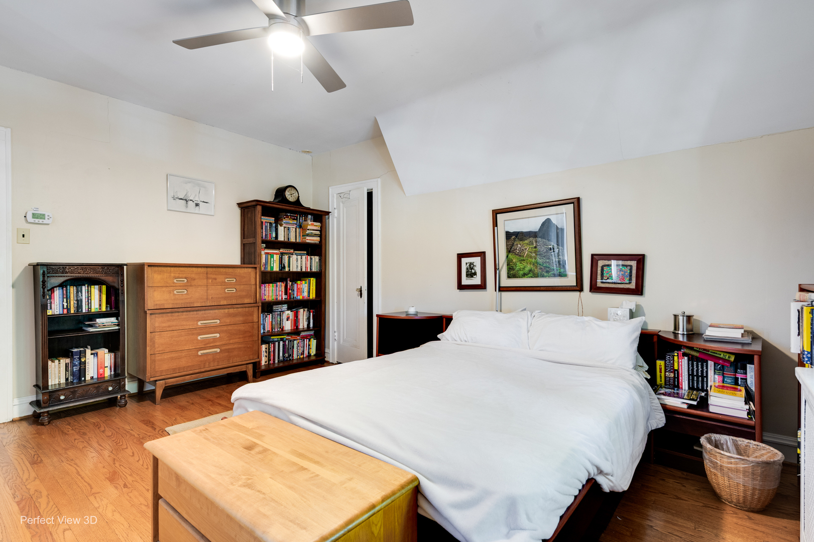 5811 N Christiana Avenue Property Photo 15