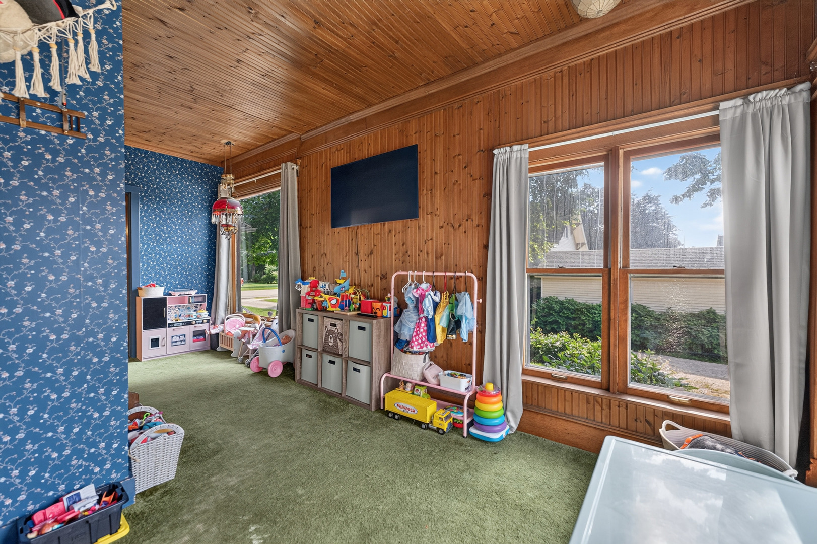 120 Elmwood Place Property Photo 33