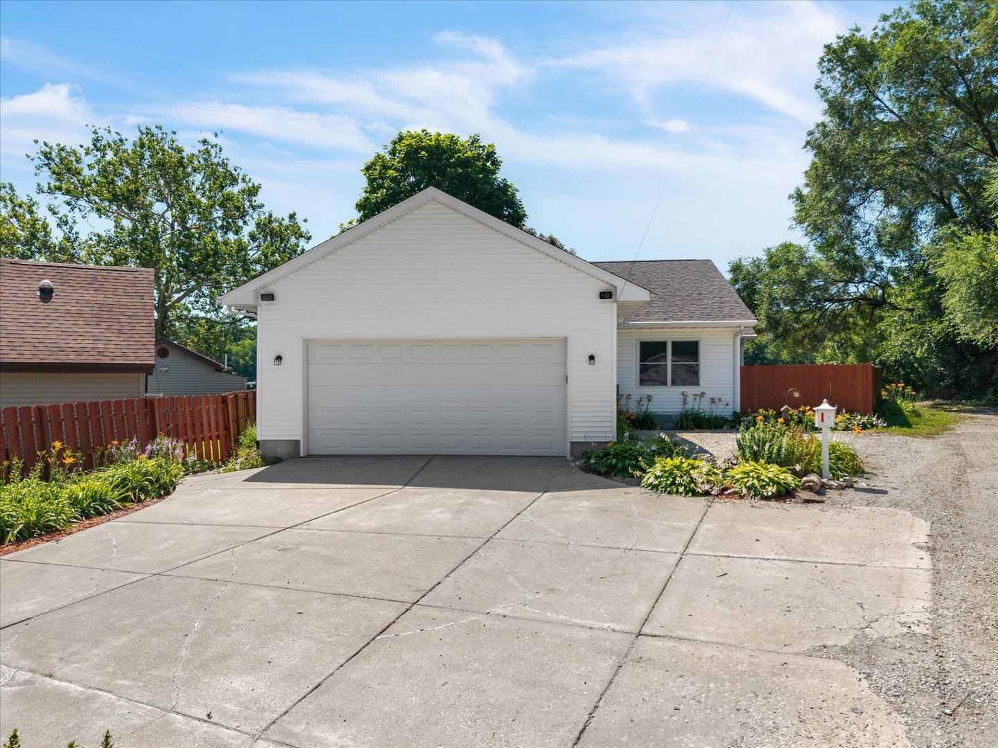 4629 34th Street Property Photo 7