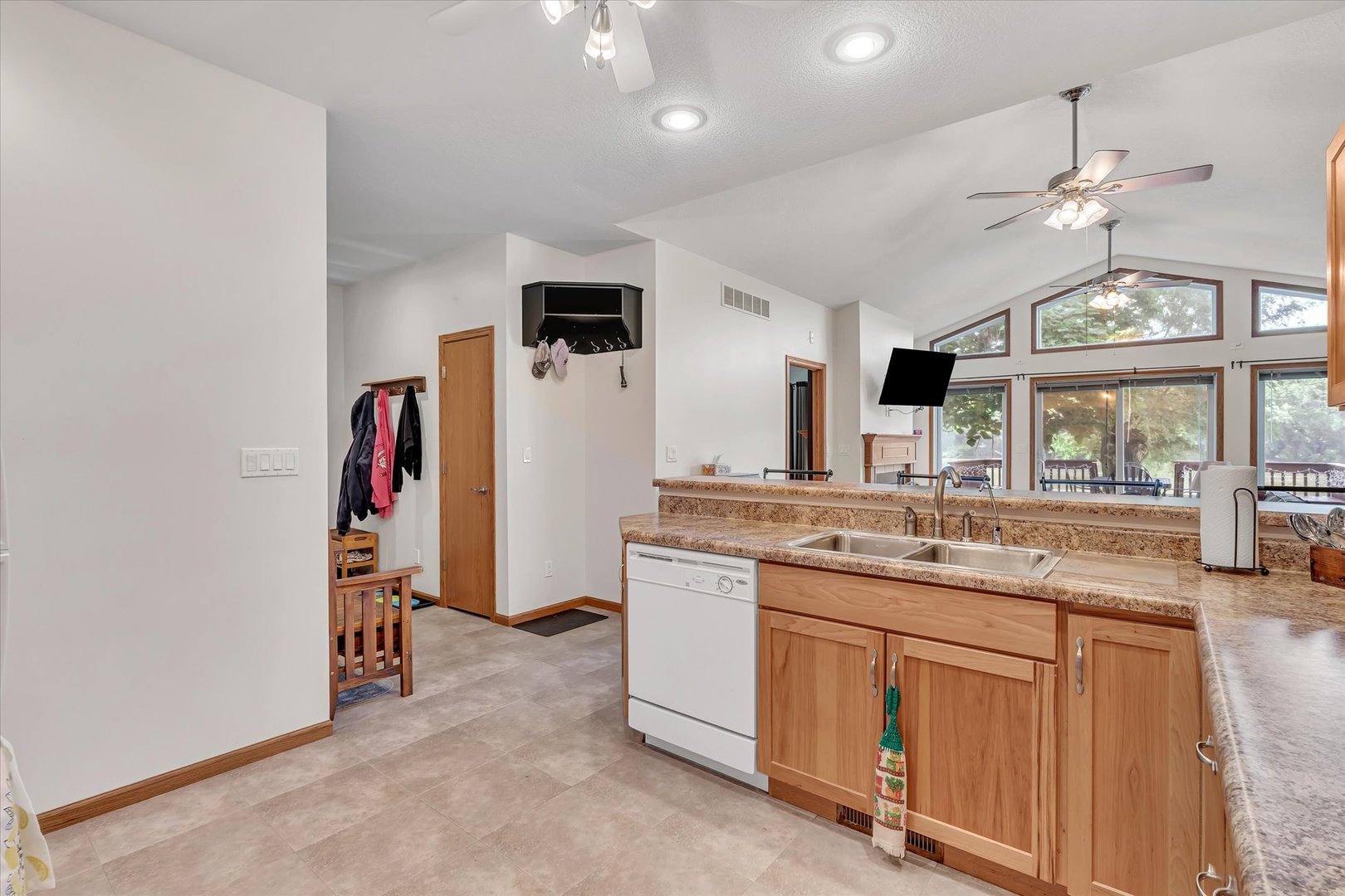 4629 34th Street Property Photo 11