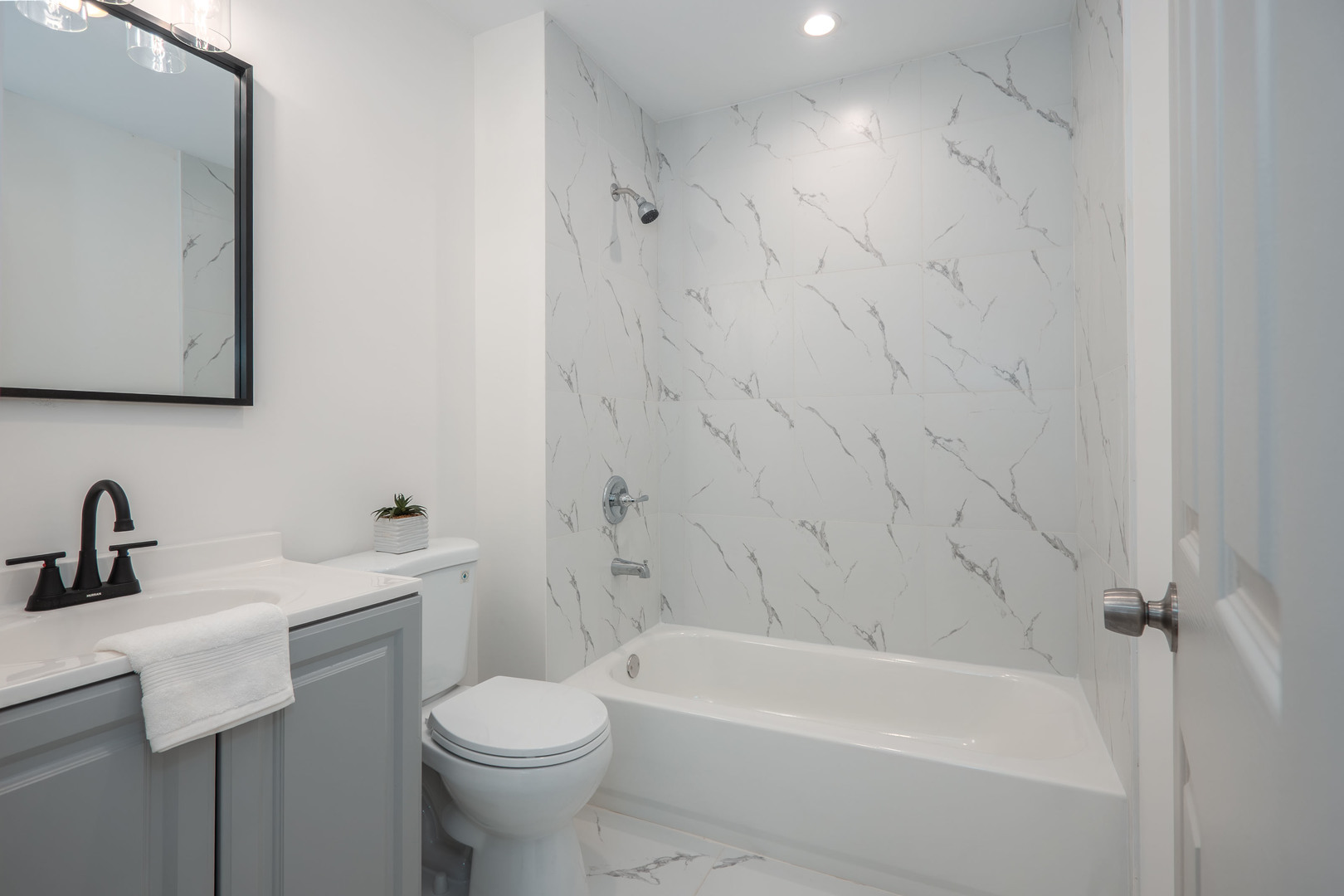 16516 Turner Avenue Property Photo 11