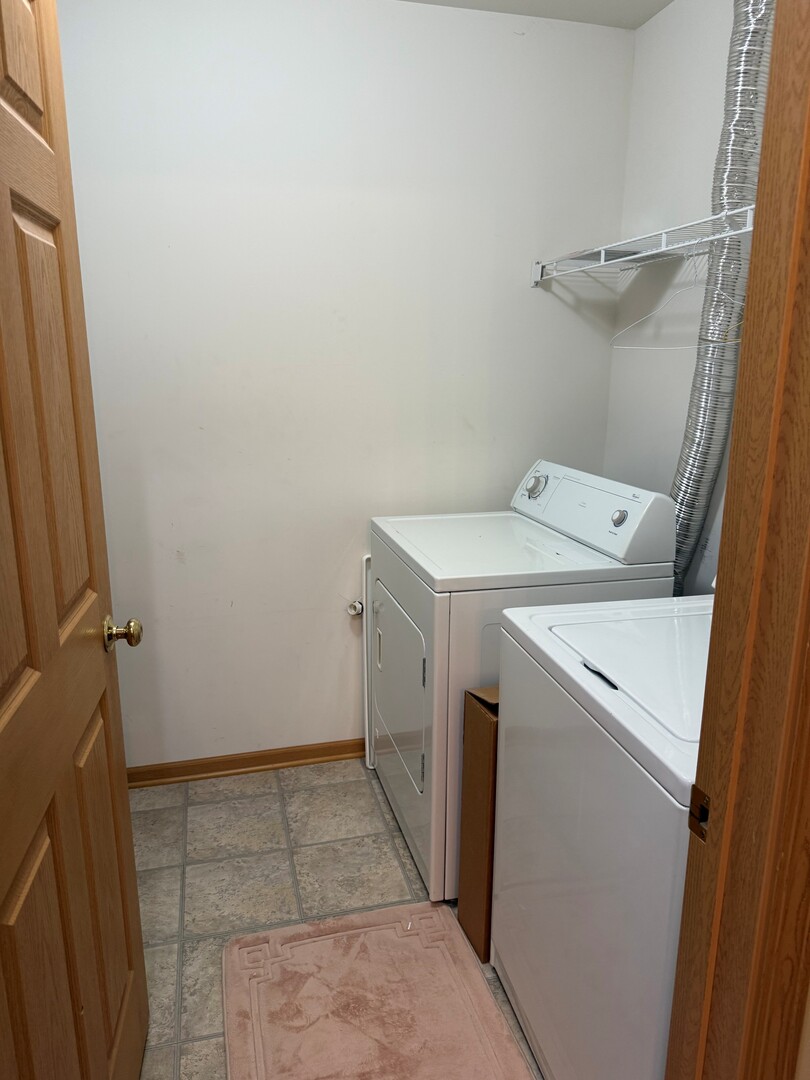 2261 Barrington Drive 2261 Property Photo 11