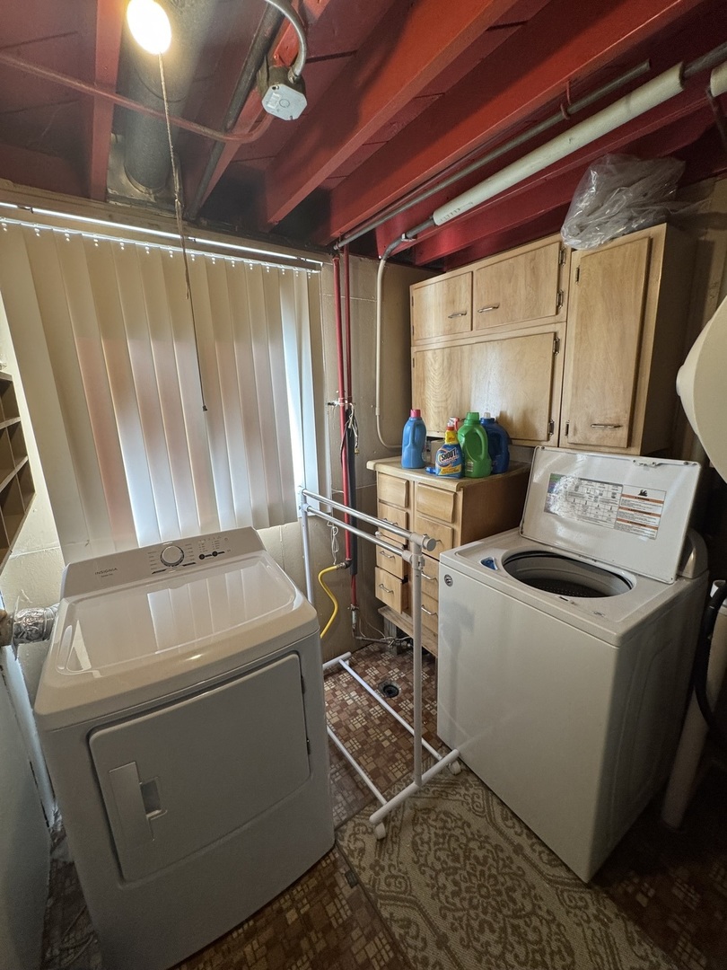 2010 Carleton Road Property Photo 10