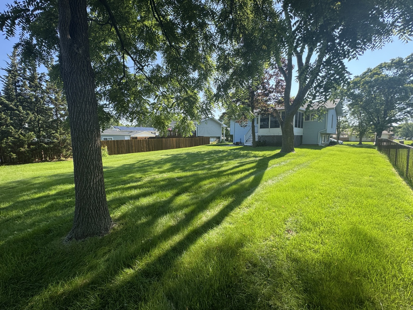 2010 Carleton Road Property Photo 23