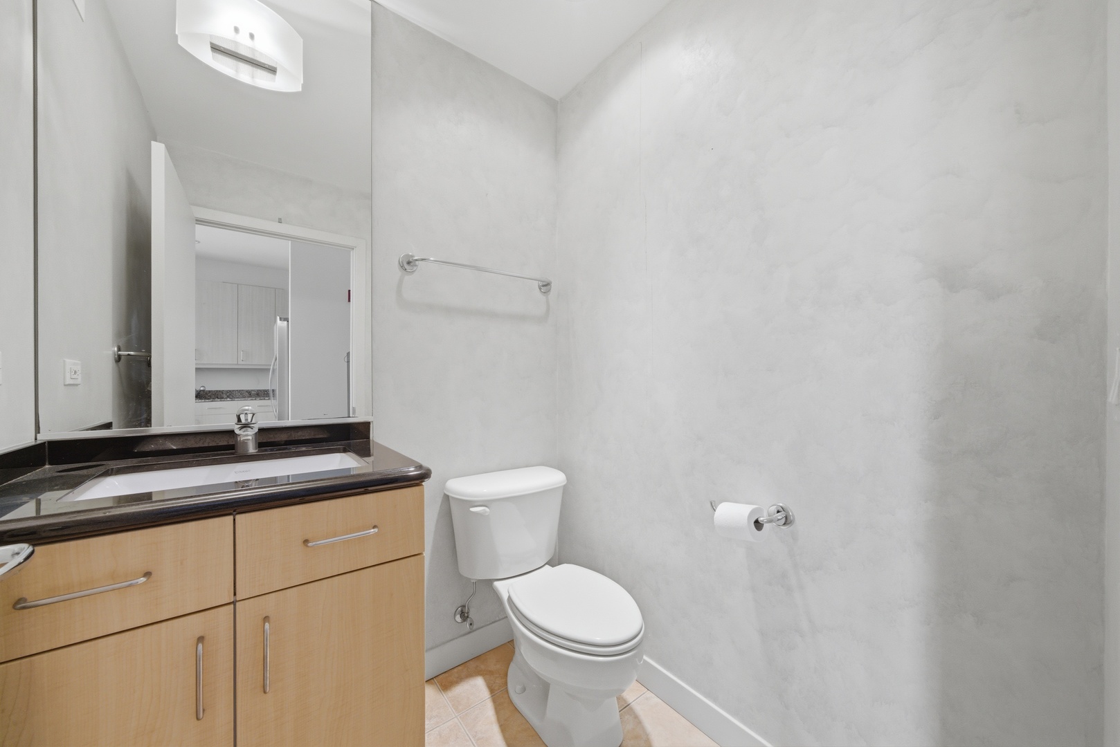 737 W Washington Boulevard 3406 Property Photo 8