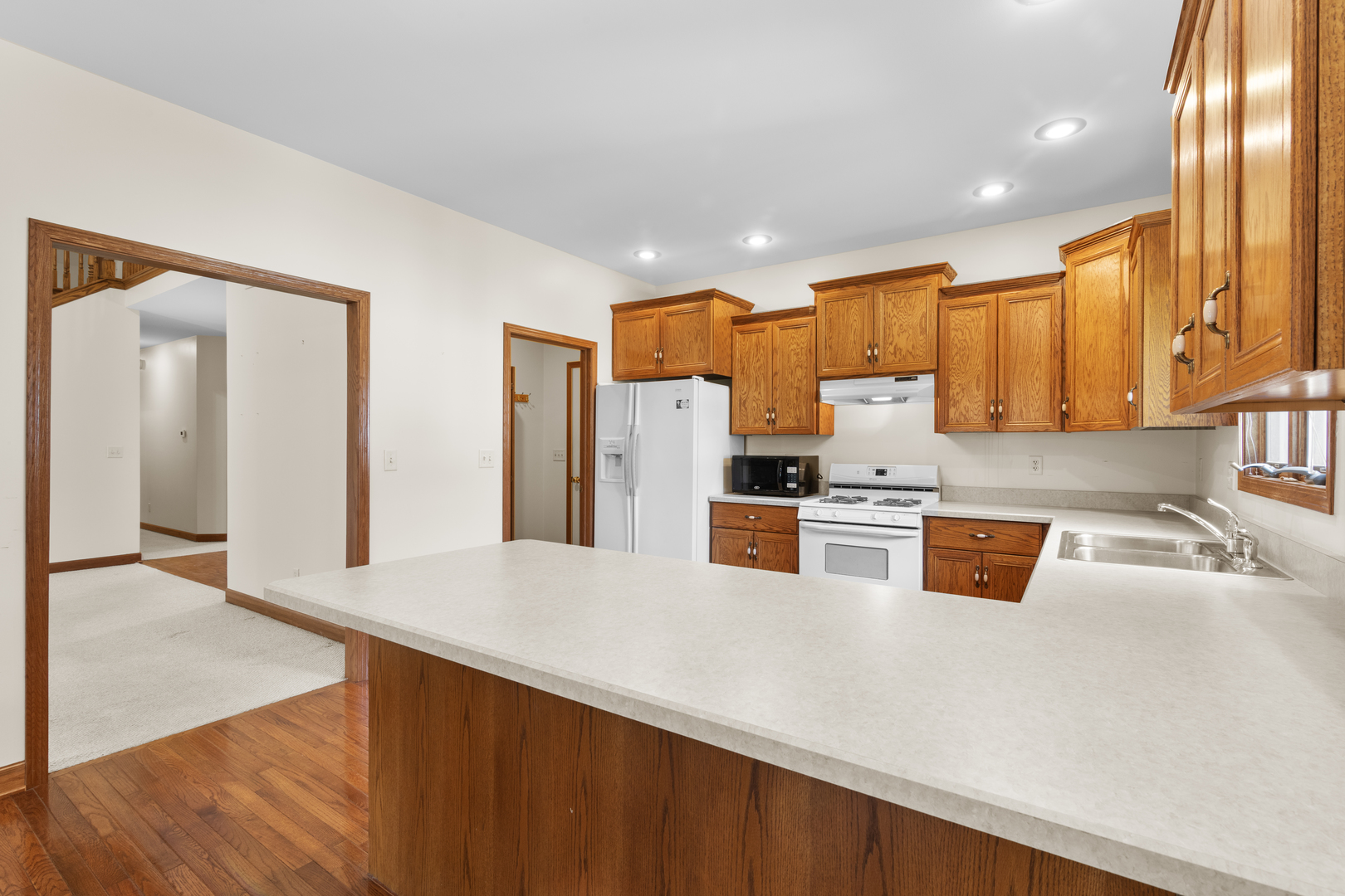 406 E Knights Road Property Photo 10