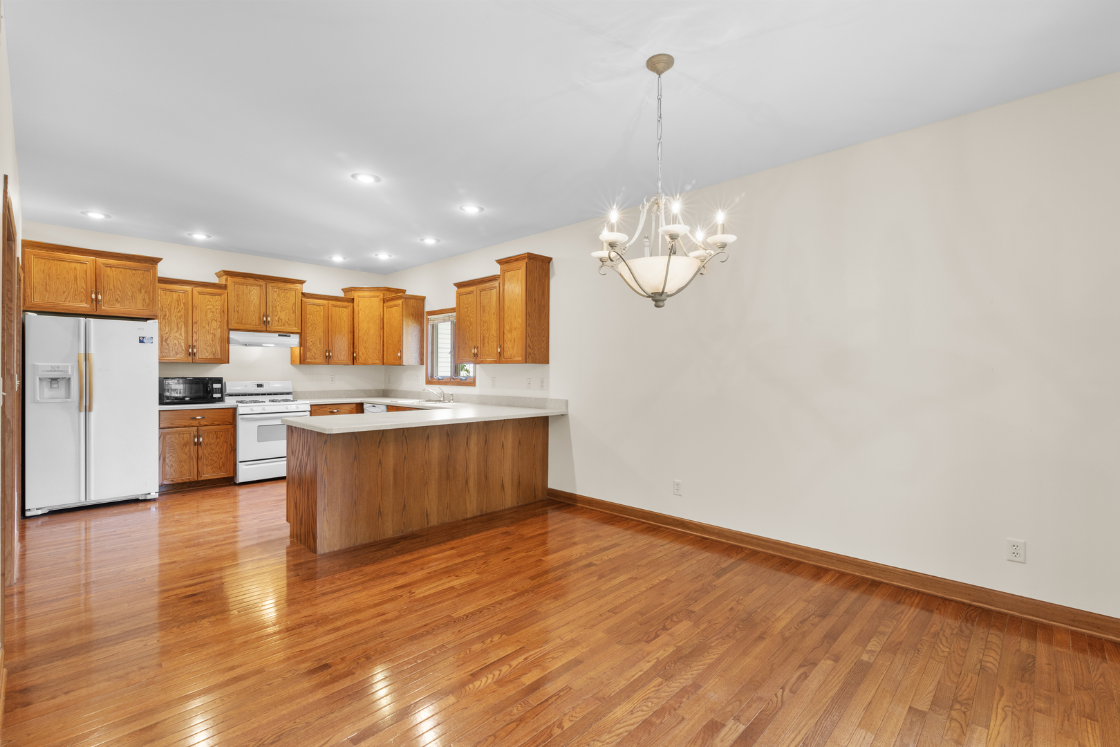406 E Knights Road Property Photo 11