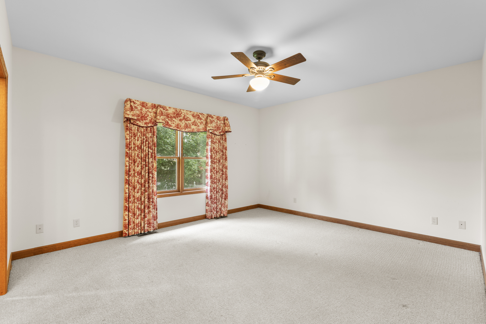 406 E Knights Road Property Photo 19