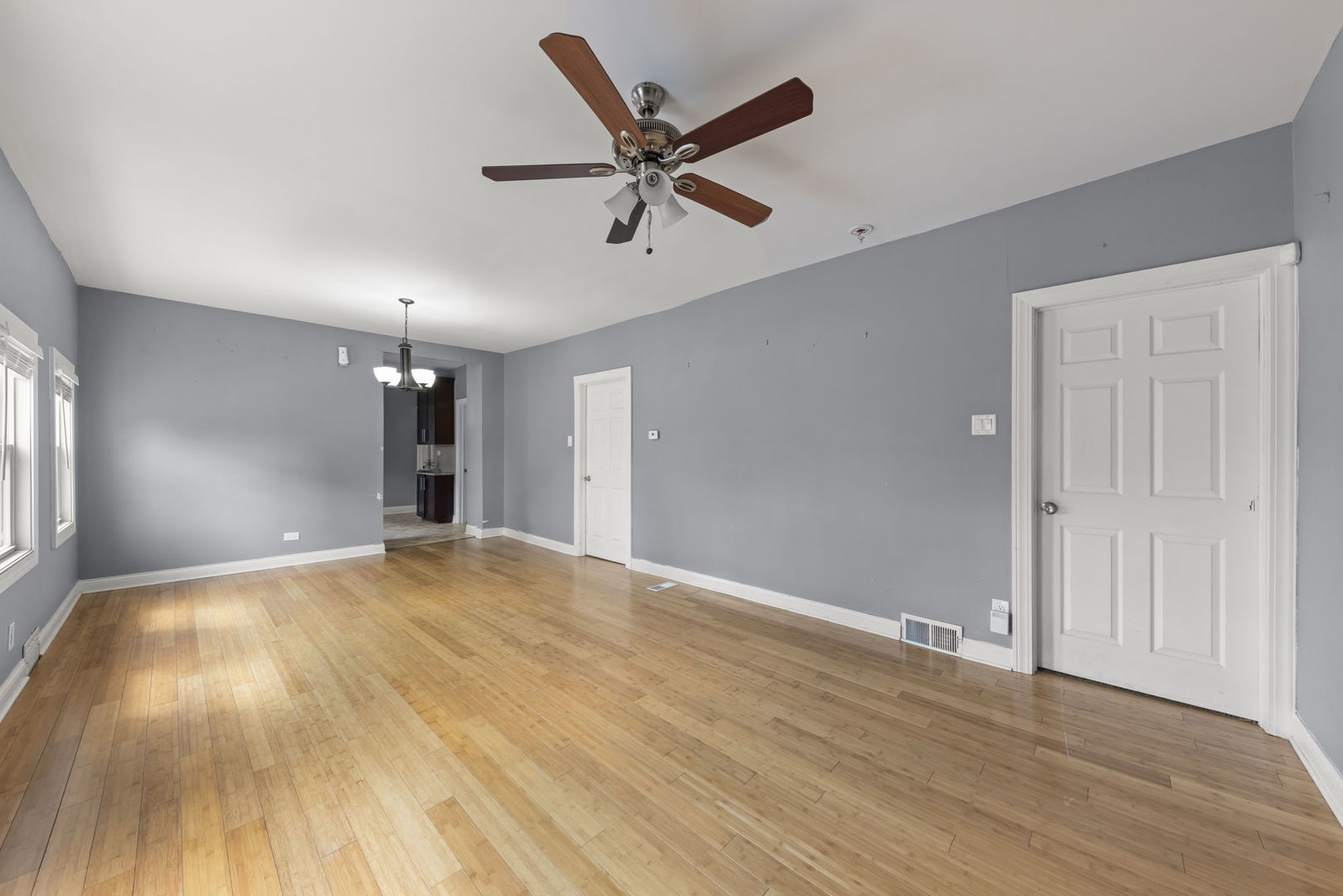 8019 46th Street Property Photo 6