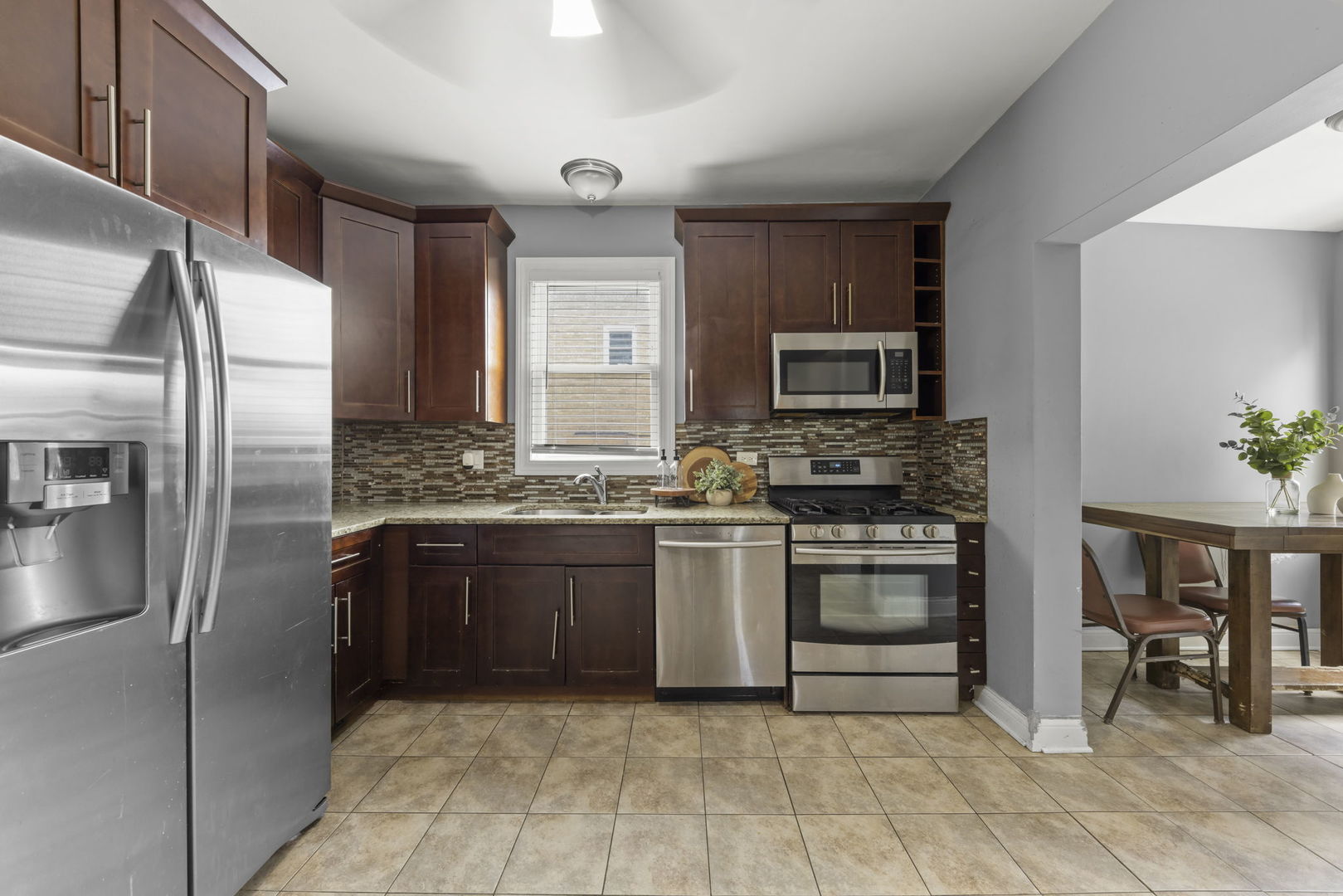 8019 46th Street Property Photo 10