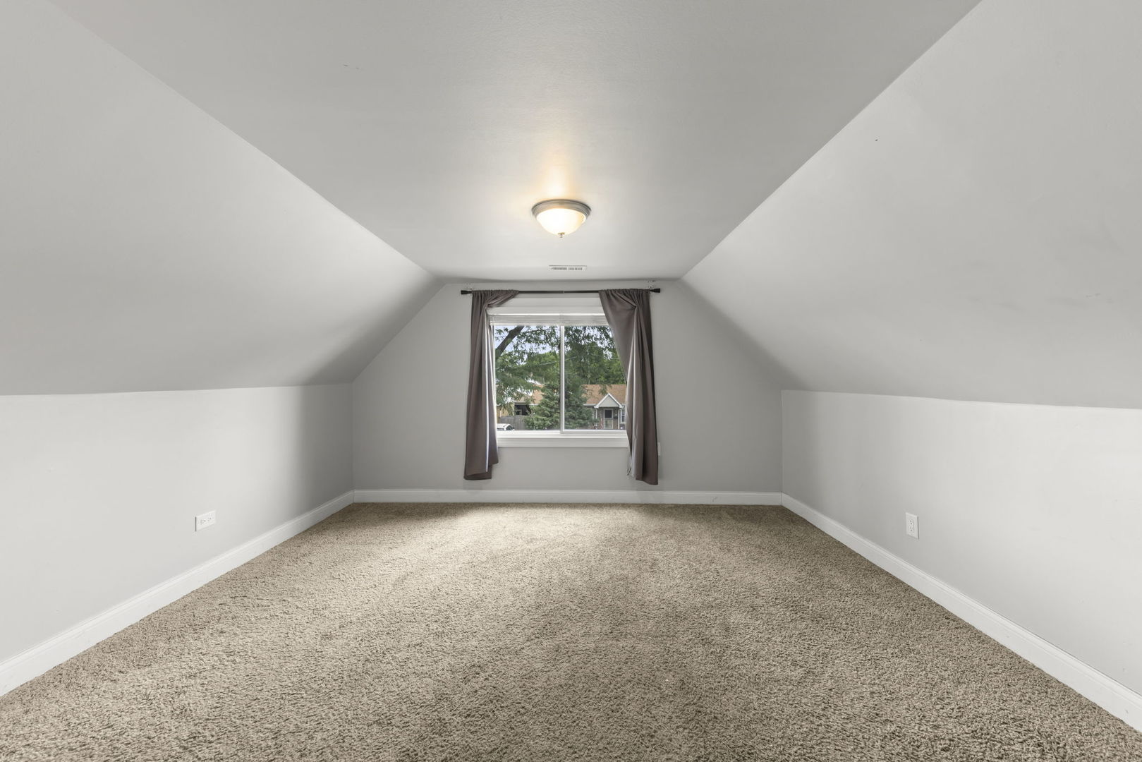 8019 46th Street Property Photo 13