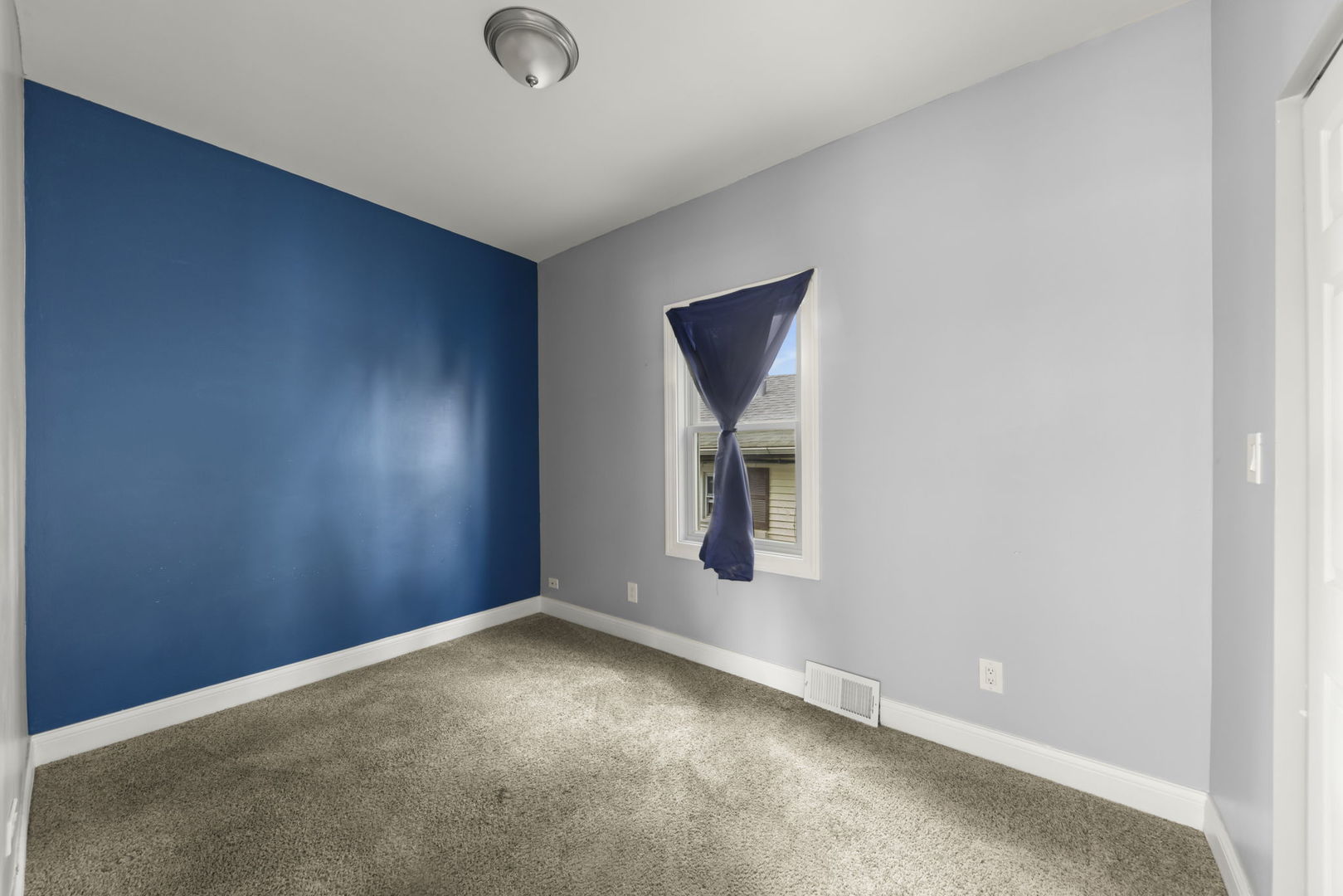 8019 46th Street Property Photo 17