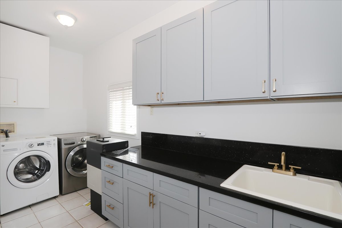 5n523 E Lakeview Circle Property Photo 19