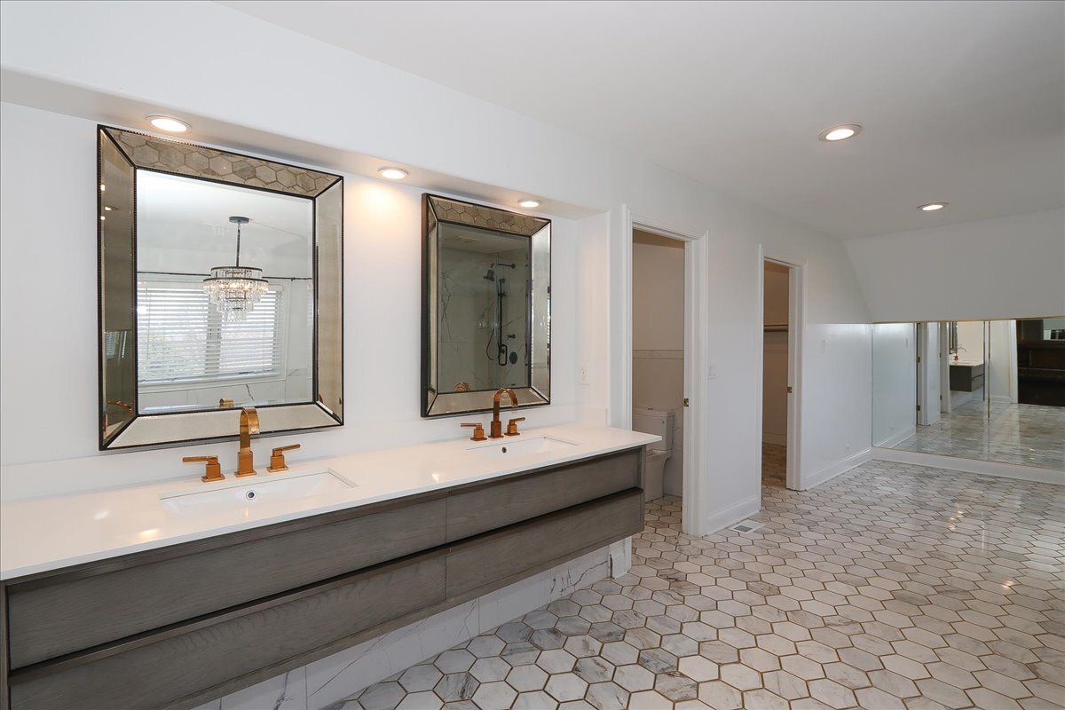 5n523 E Lakeview Circle Property Photo 25