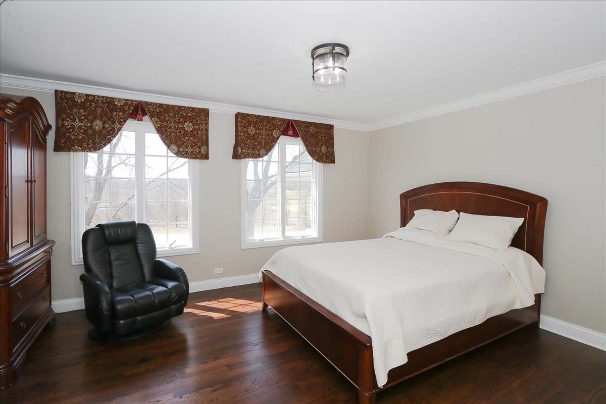 5n523 E Lakeview Circle Property Photo 31