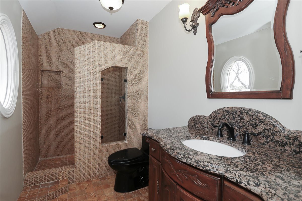 5n523 E Lakeview Circle Property Photo 33