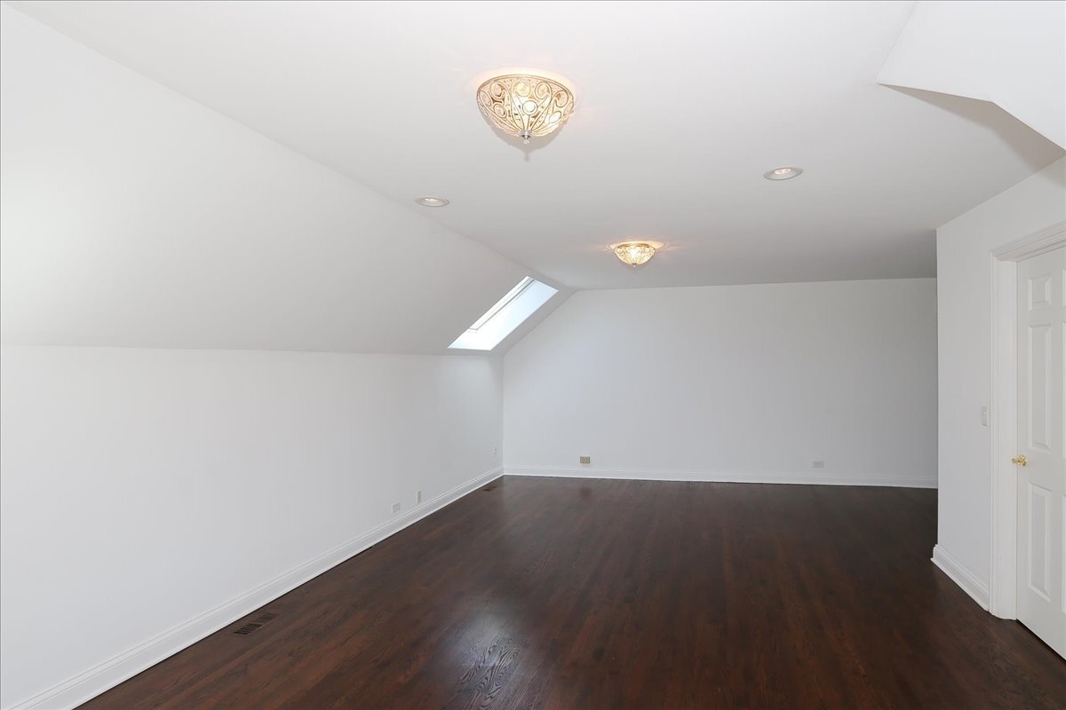 5n523 E Lakeview Circle Property Photo 36