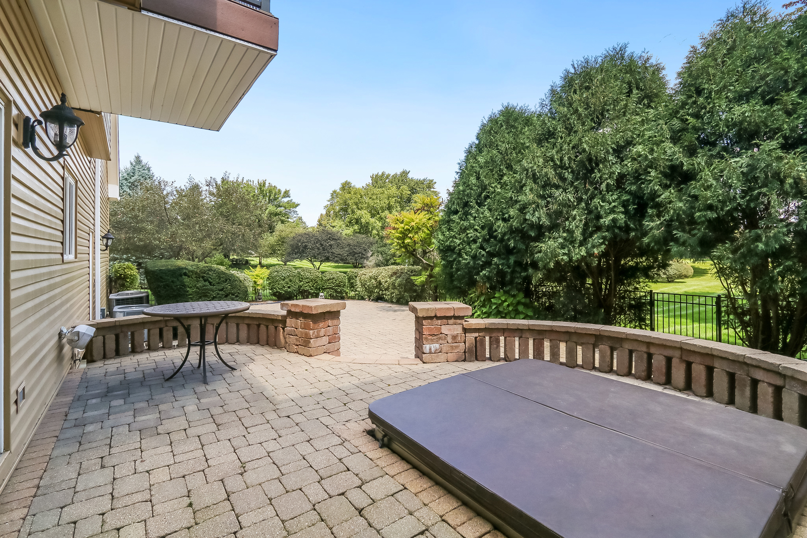 5n523 E Lakeview Circle Property Photo 44