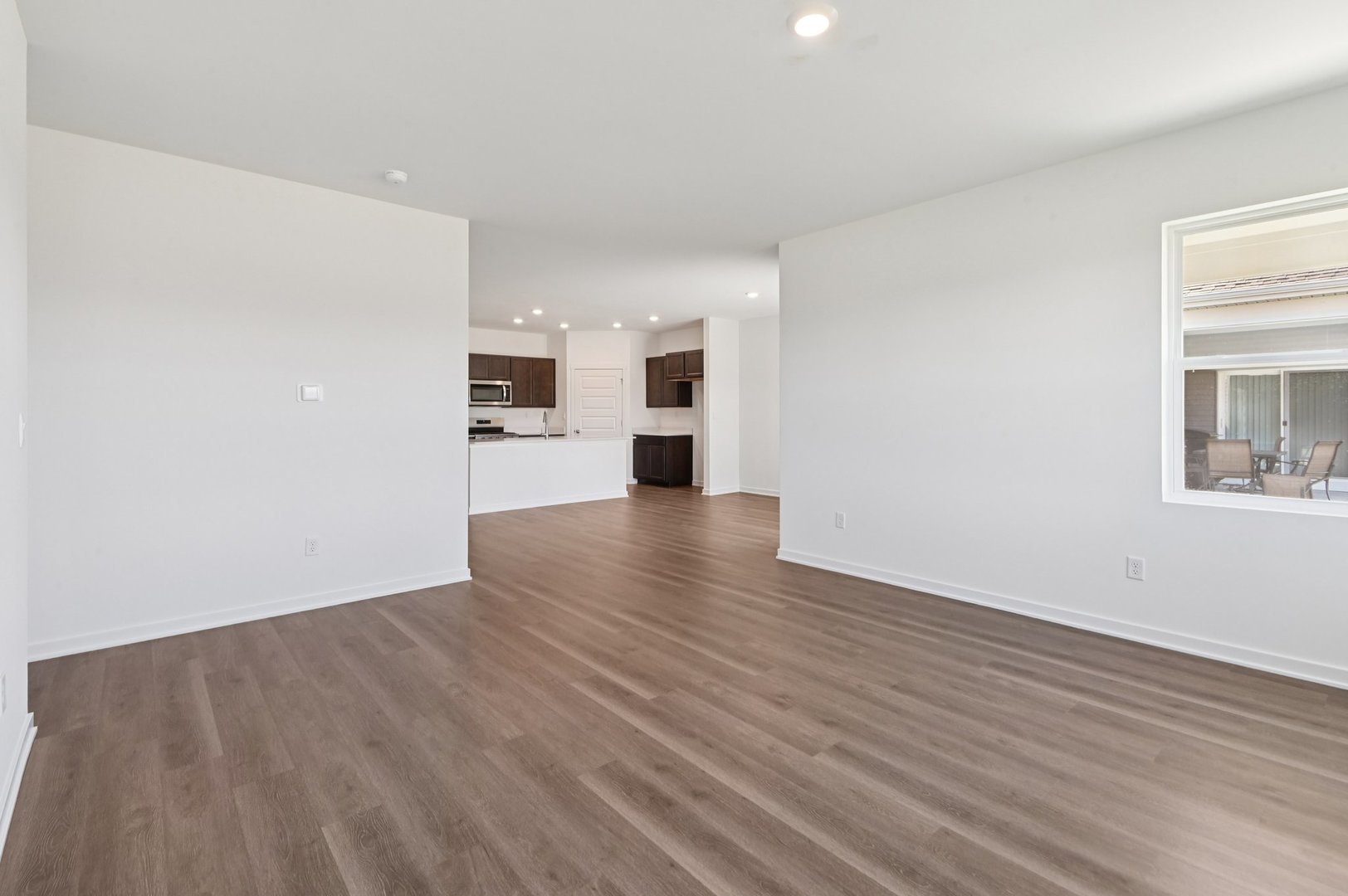 14565 S Greenbriar Drive Property Photo 8