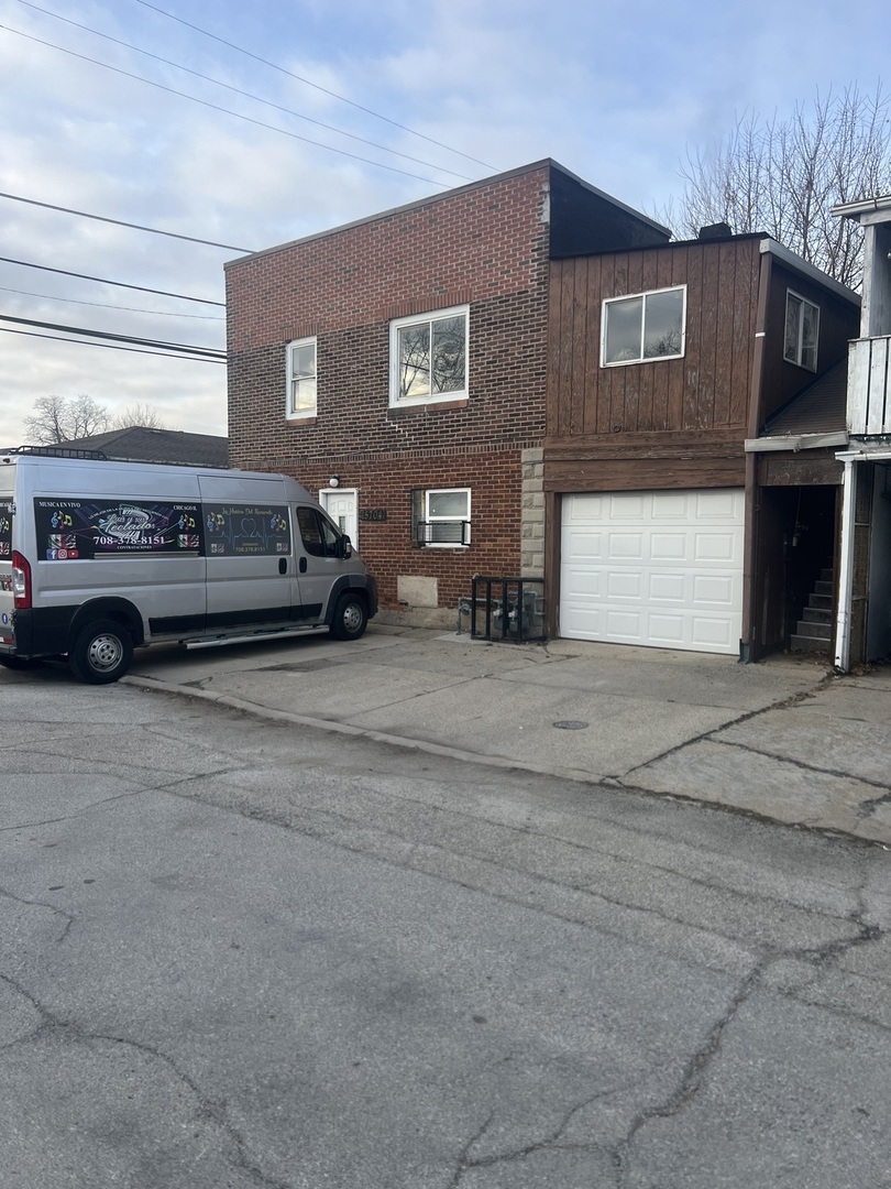 15704 Willard Avenue Property Photo 3