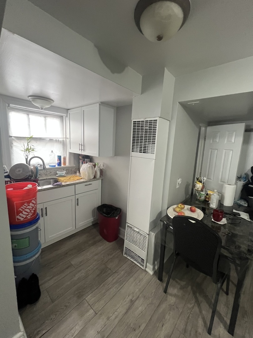 15704 Willard Avenue Property Photo 12