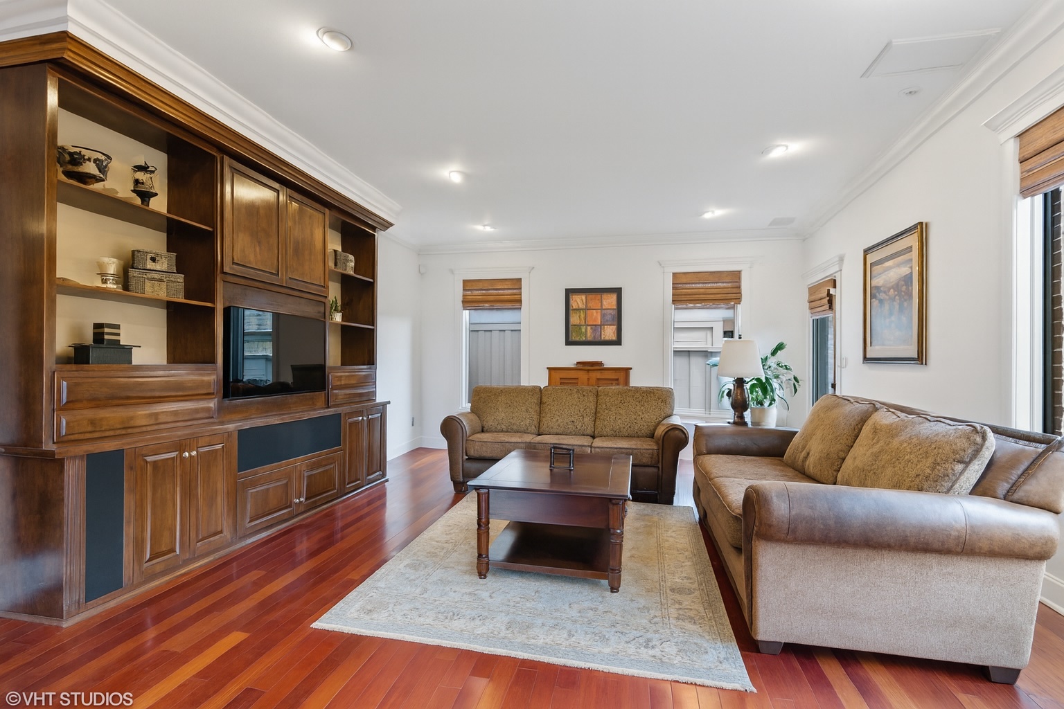 9435 Central Park Avenue Property Photo 9