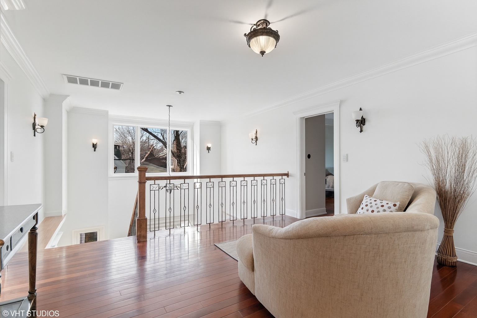 9435 Central Park Avenue Property Photo 16