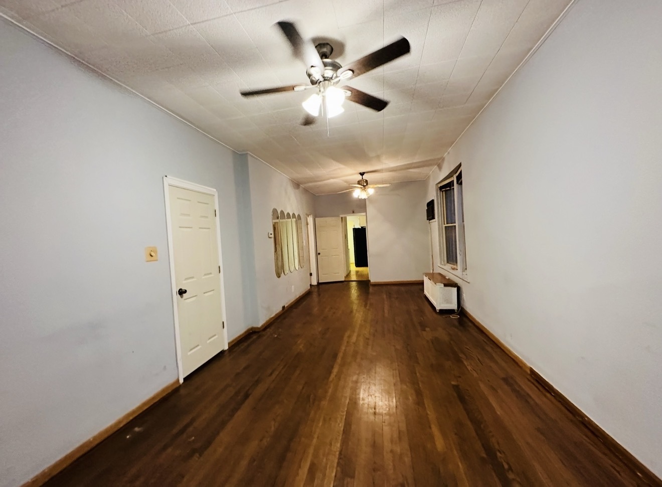 743 E 69th Place Property Photo 18