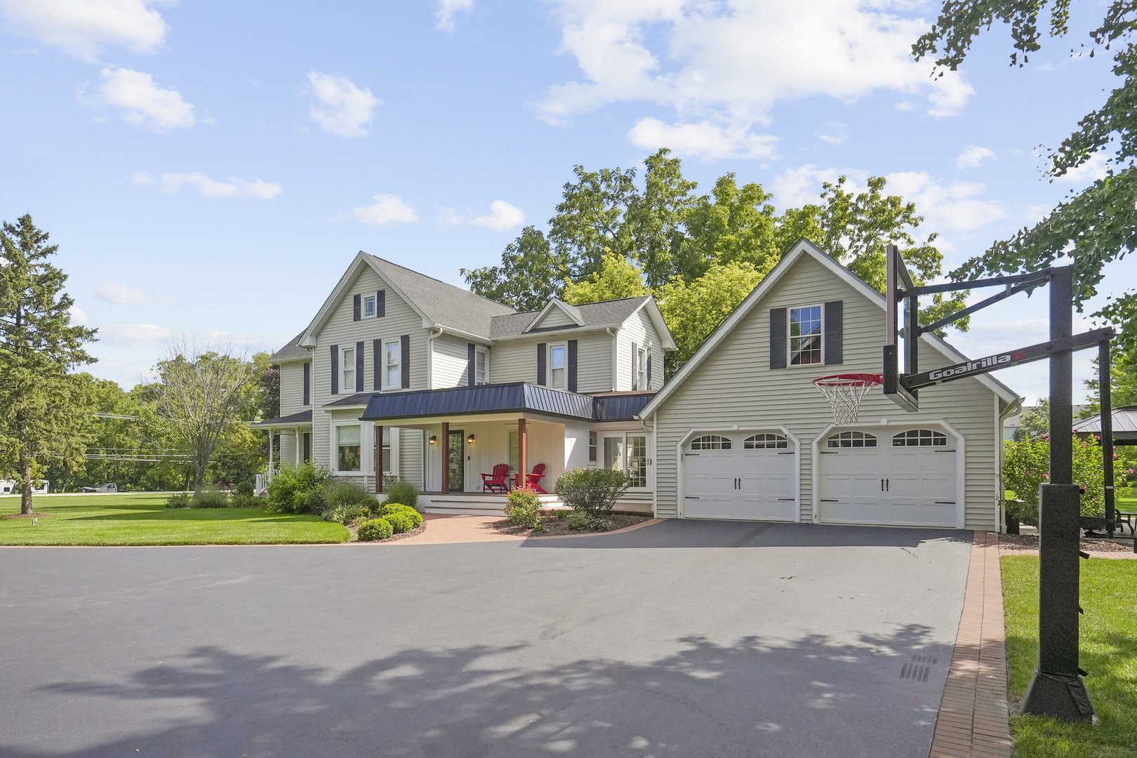 3614 Wolf Road Property Photo 4