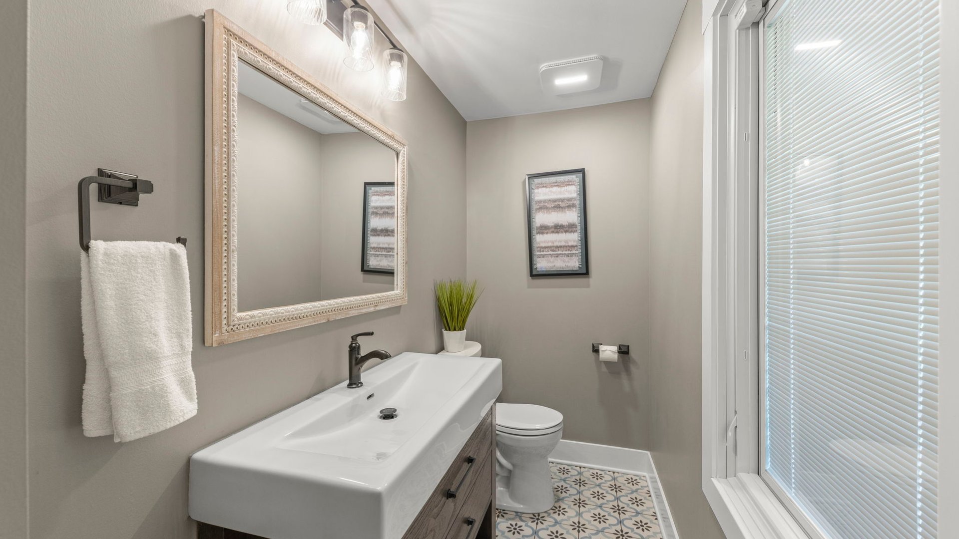 3614 Wolf Road Property Photo 26