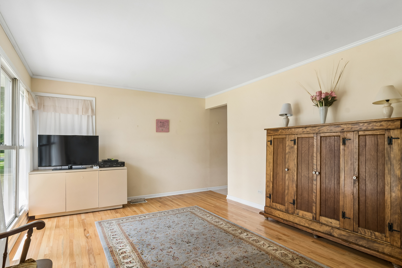 2102 George Street Property Photo 6