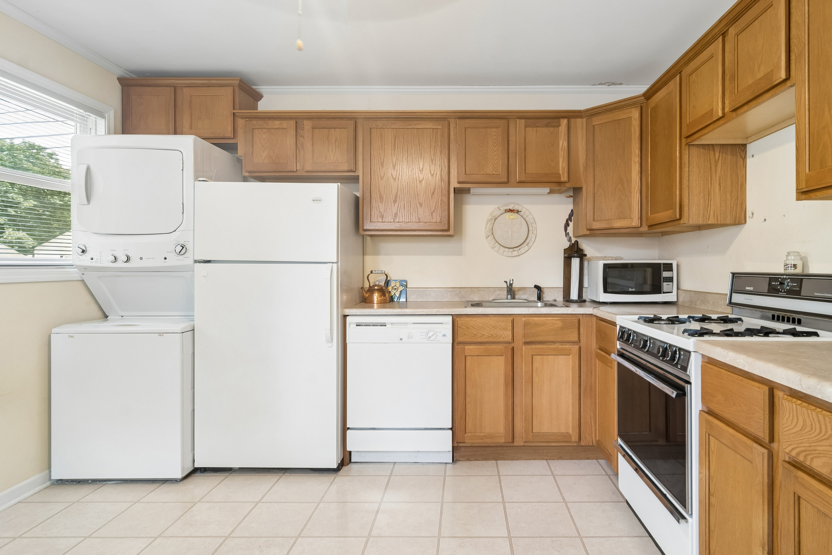 2102 George Street Property Photo 9