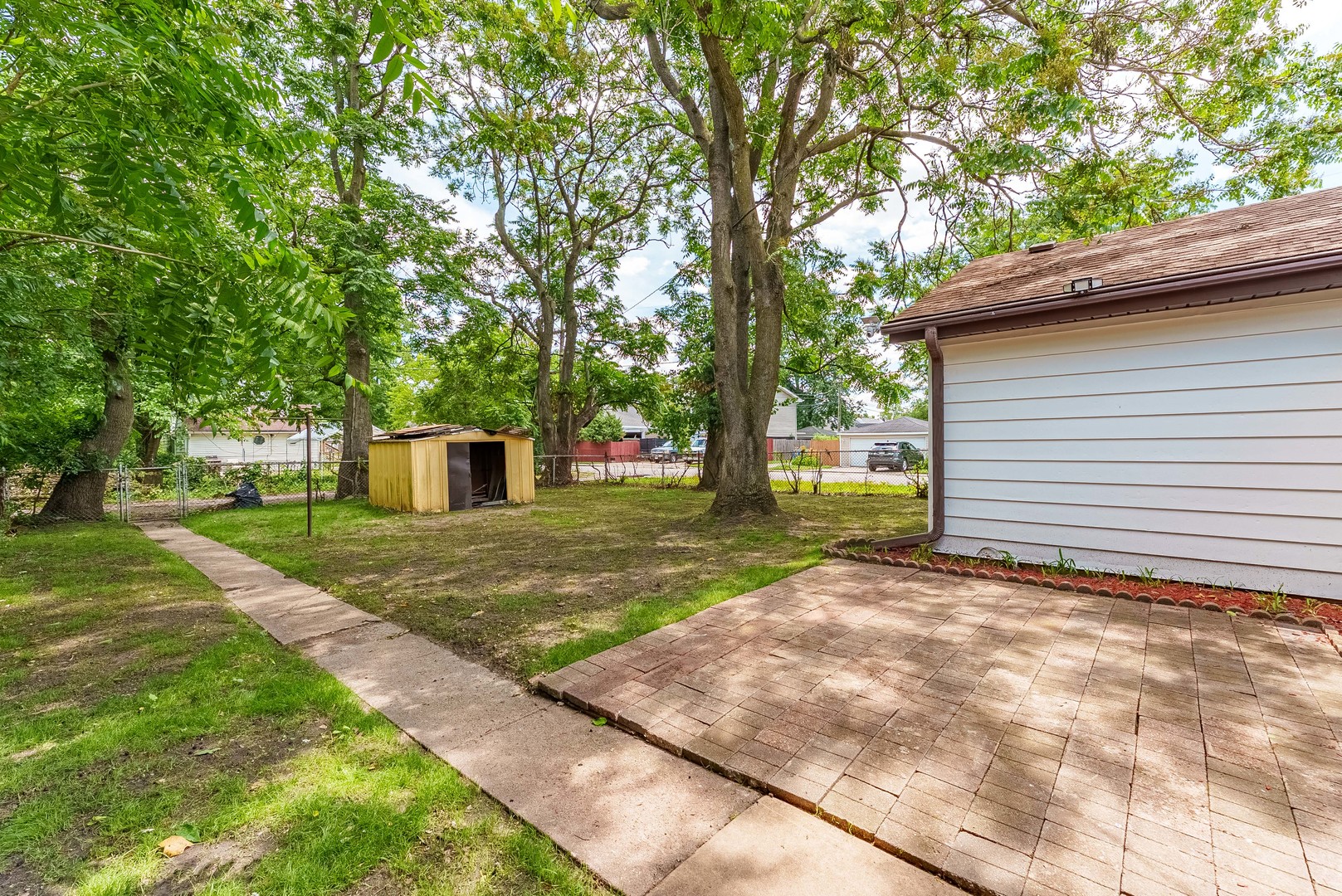 14459 Center Avenue Property Photo 16