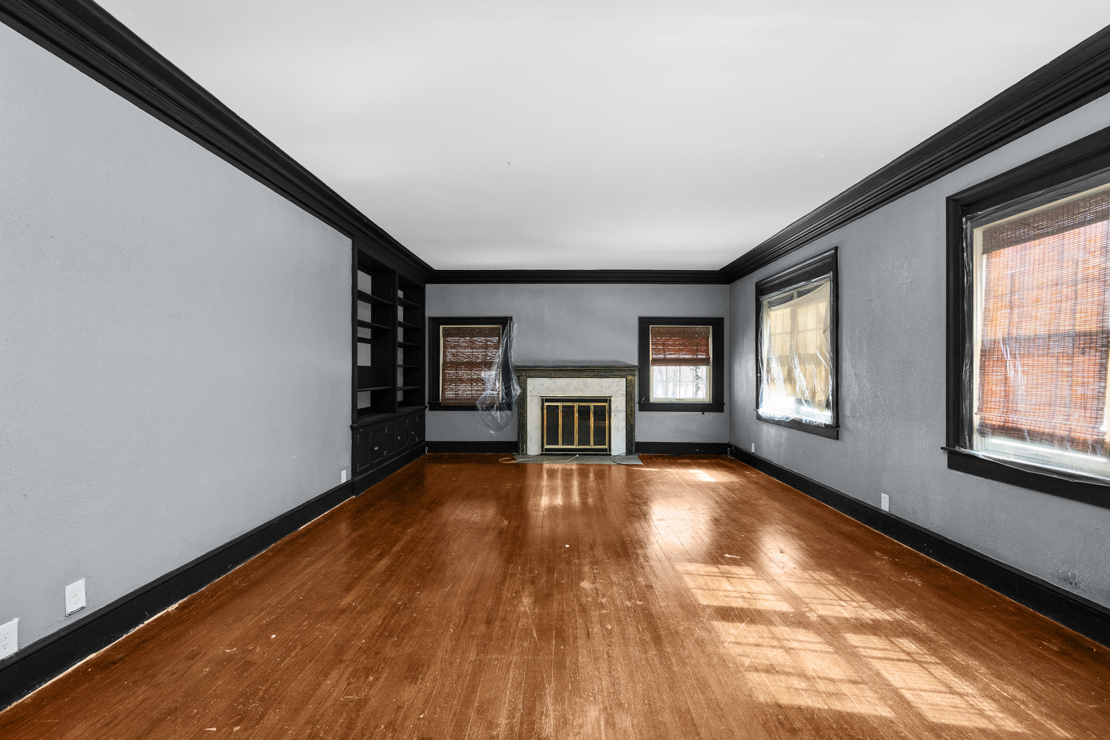 1012 5th Avenue Property Photo 3