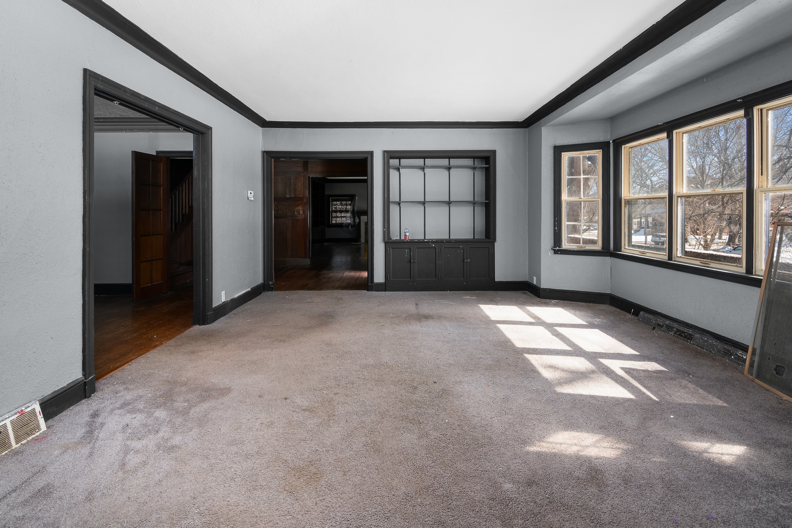 1012 5th Avenue Property Photo 10