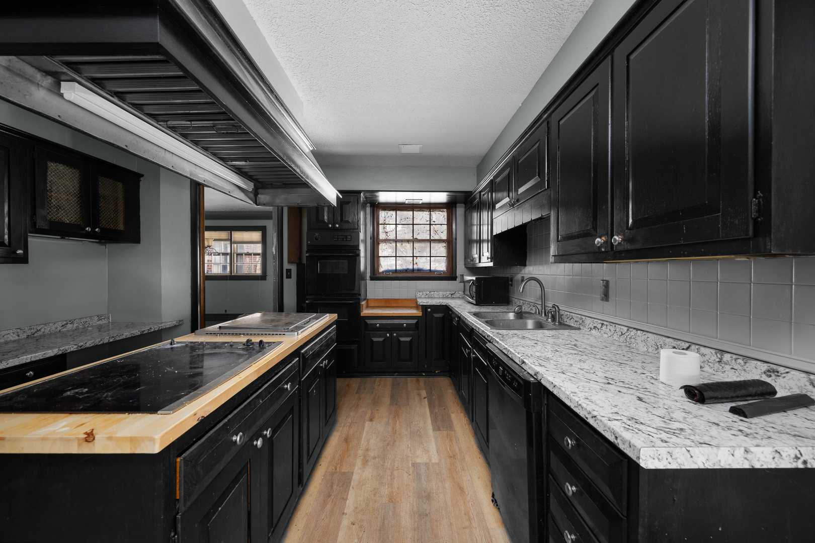 1012 5th Avenue Property Photo 19