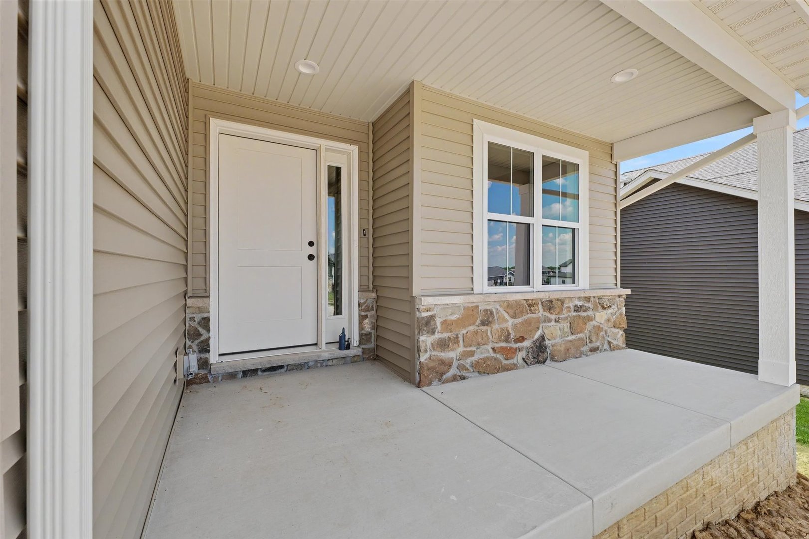 705 Isabella Drive Property Photo 5