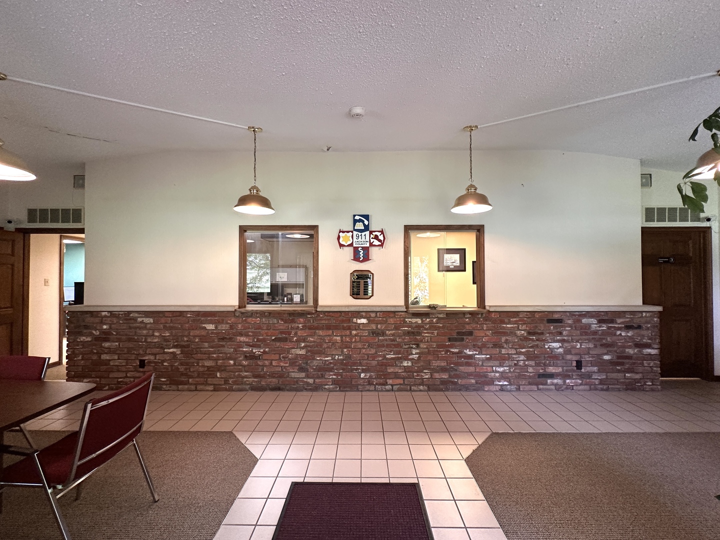 303 N Robinson Circle Property Photo 5