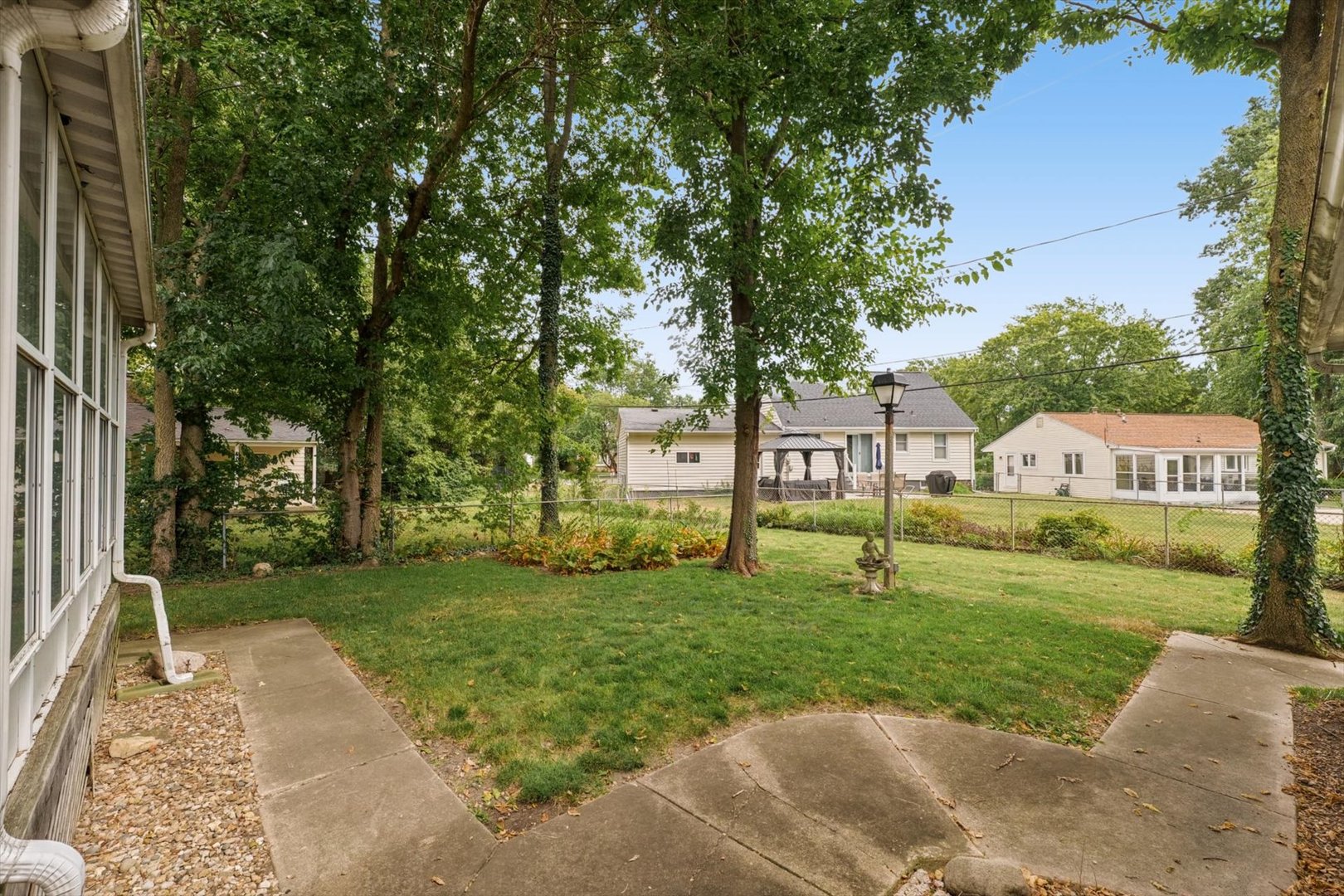 705 Dover Place Property Photo 35