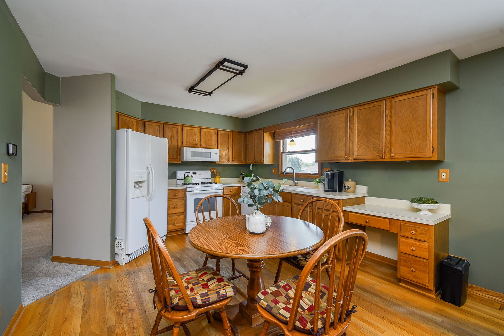 102 Juniper Drive Property Photo 8