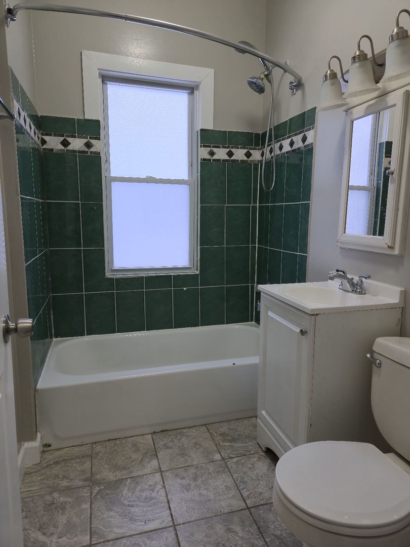 3240 W 64th Place Property Photo 8