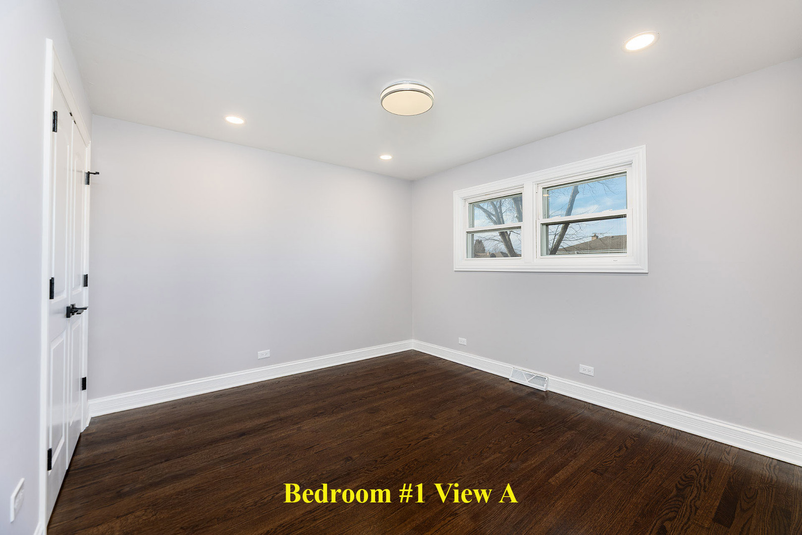 4955 N Delphia Avenue Property Photo 16