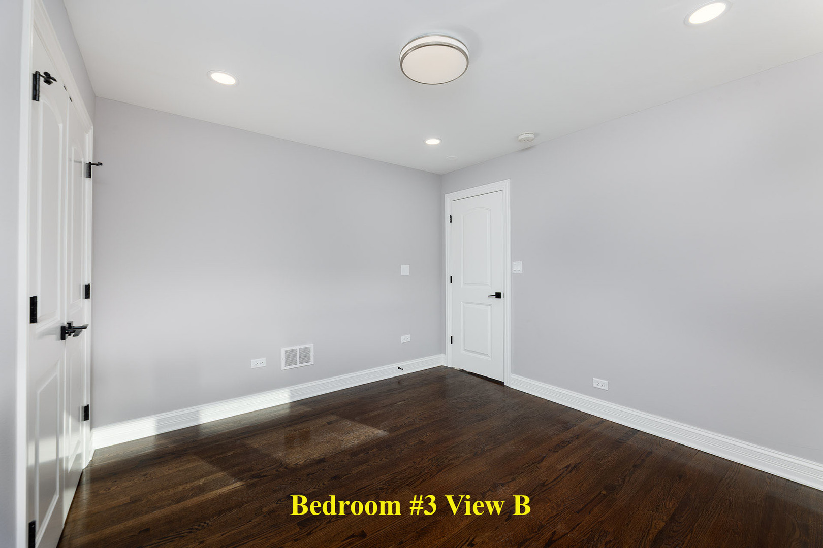 4955 N Delphia Avenue Property Photo 26