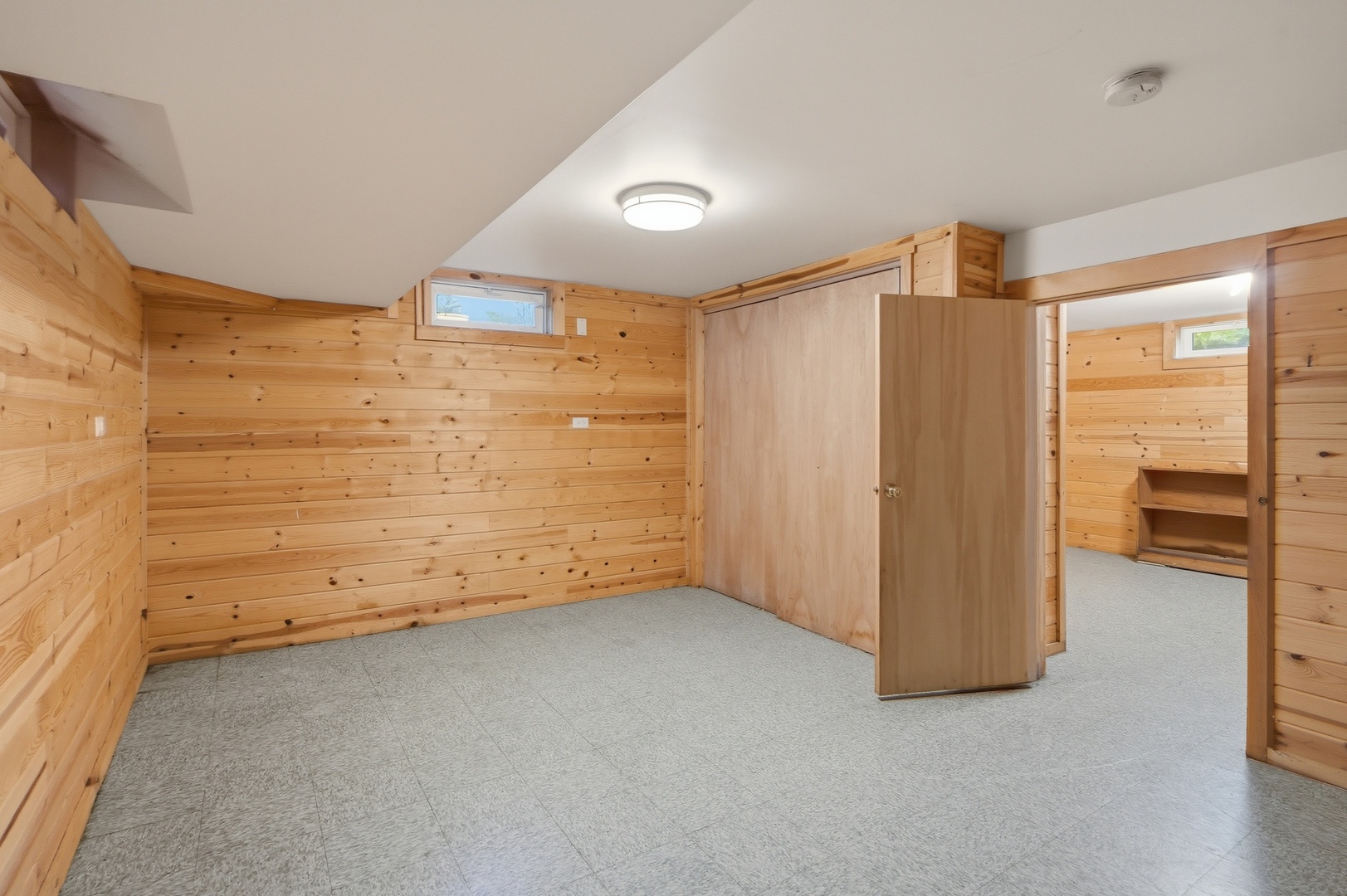 370 Oakwood Drive Property Photo 19
