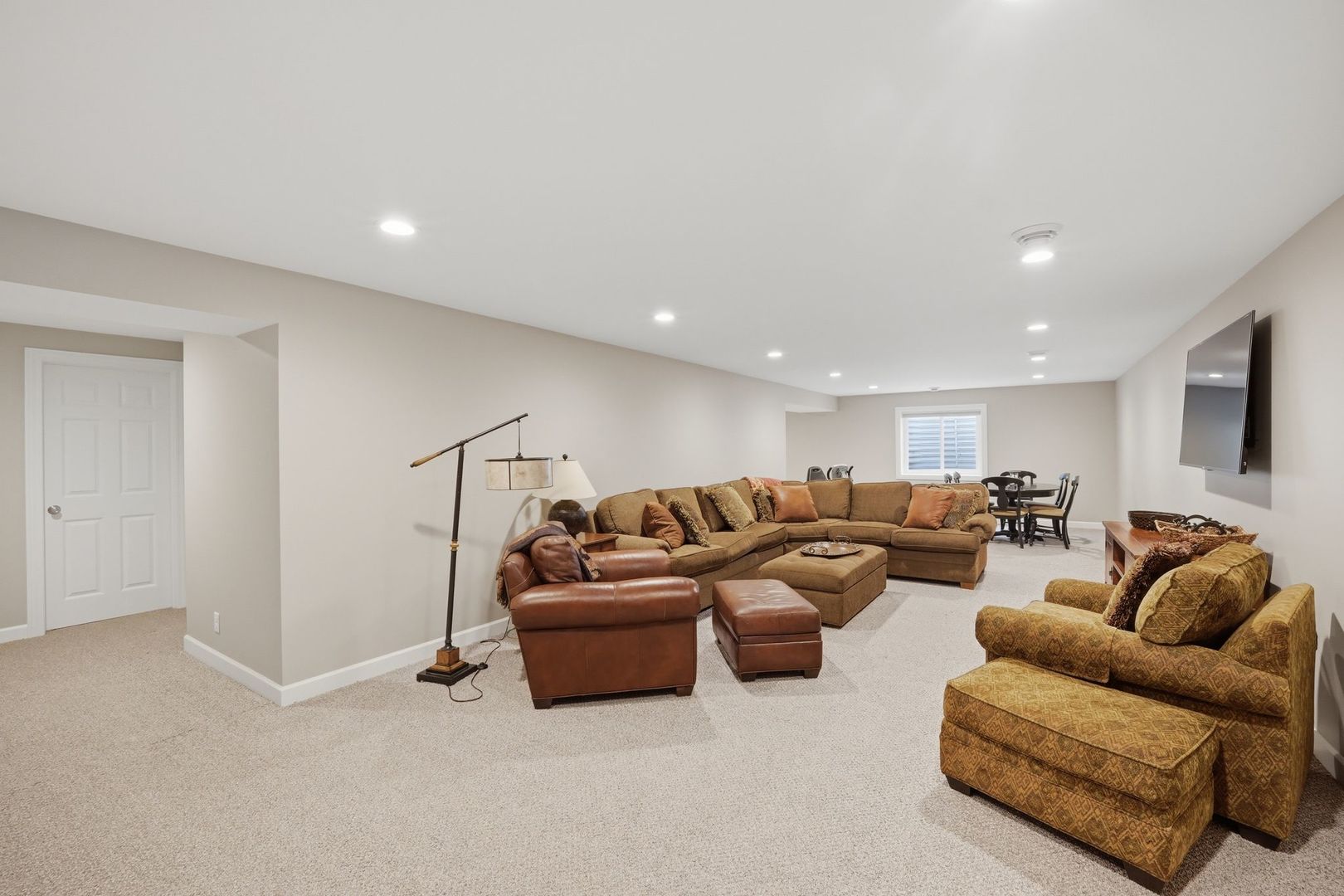1934 Parkside Drive Property Photo 32