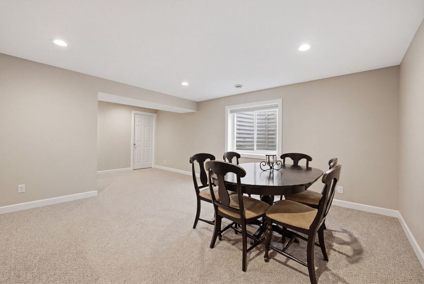 1934 Parkside Drive Property Photo 33