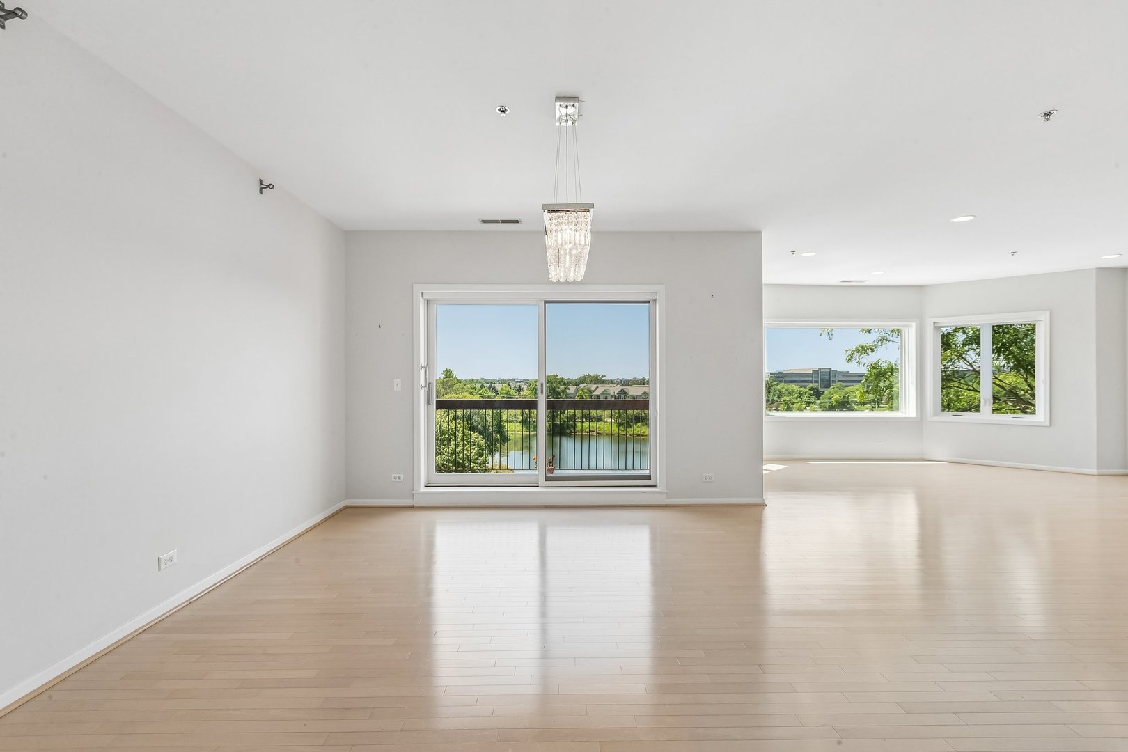 209 Rivershire Lane 504 Property Photo 19